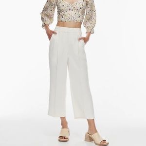 Aritzia Effortless Crop Pants in Light Birch